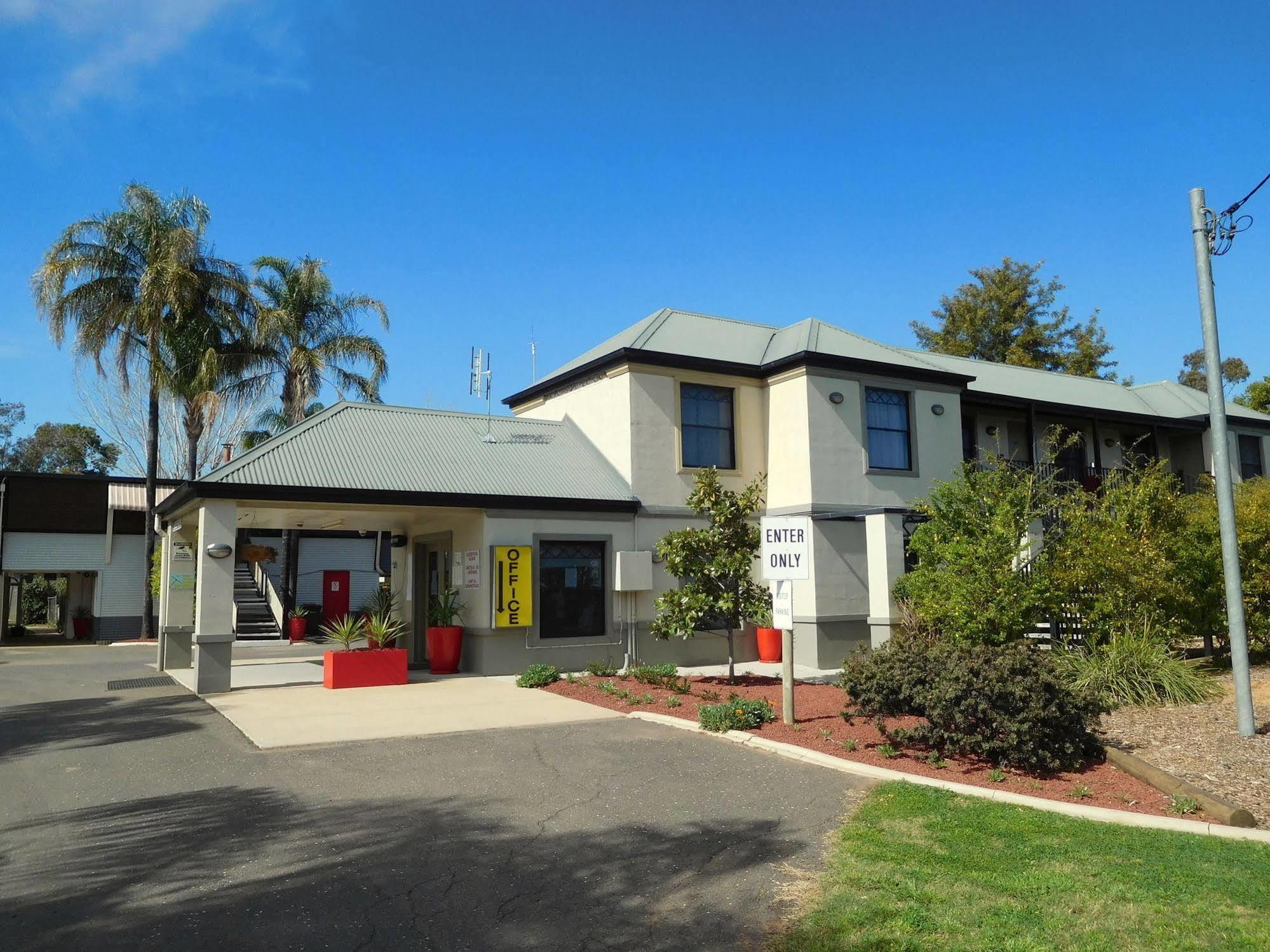 Narrabri Motel&Caravan Park Exteriör bild